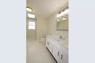 1 Cricket Ln, Worcester, MA 01602 - Photo 12