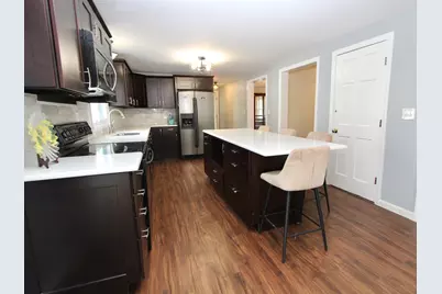 1 Cricket Ln, Worcester, MA 01602 - Photo 4