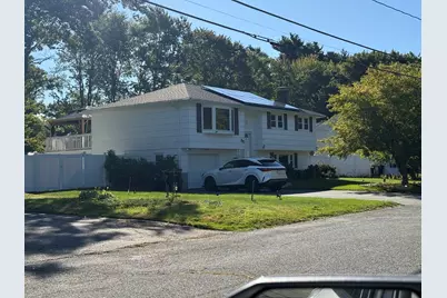 38 Rockland Dr, Brockton, MA 02301 - Photo 1