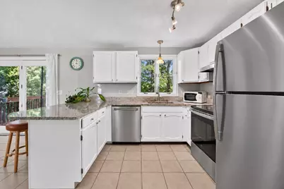 126 Orton Street Ext, Worcester, MA 01604 - Photo 4