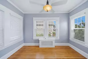 125 Upham St, Lowell, MA 01851 - Photo 8
