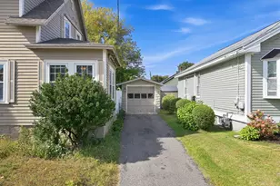 125 Upham St, Lowell, MA 01851 - Photo 2