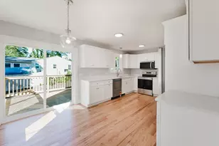 22 Morrison St, Wareham, MA 02538 - Photo 8