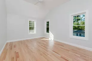 22 Morrison St, Wareham, MA 02538 - Photo 14
