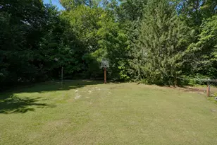 68 School St, Upton, MA 01568 - Photo 22