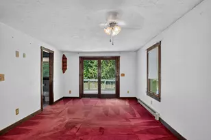 68 School St, Upton, MA 01568 - Photo 10