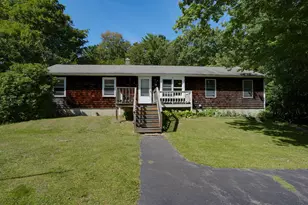 68 School St, Upton, MA 01568 - Photo 1