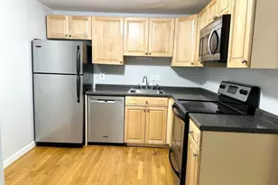 95 Maple St, Malden, MA 02148 - Photo 6