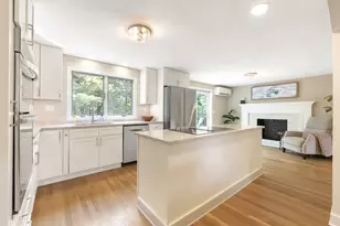 54 Checkerberry Ln, Framingham, MA 01702 - Photo 2