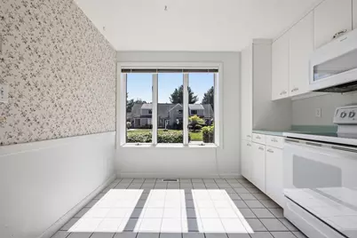 33 Mid Iron Dr #33, North Reading, MA 01864 - Photo 8