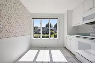 33 Mid Iron Dr, North Reading, MA 01864 - Photo 8