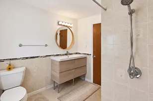 27 Alpine St, Malden, MA 02148 - Photo 16