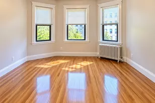 1560 Commonwealth Ave, Boston, MA 02135 - Photo 2