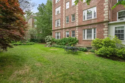 43 Linnaean #2A, Cambridge, MA 02138 - Photo 38