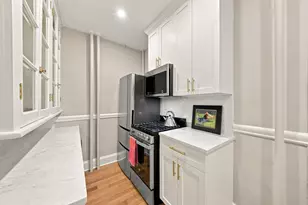 43 Linnaean, Cambridge, MA 02138 - Photo 22