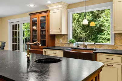 75 Mount Lebanon St, Pepperell, MA 01463 - Photo 4