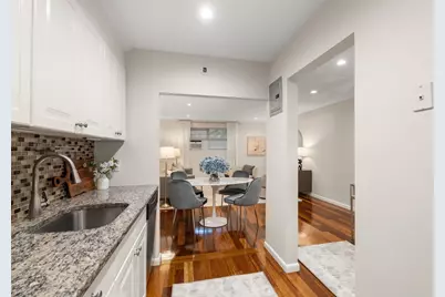 804 Centre St #8, Boston, MA 02130 - Photo 8