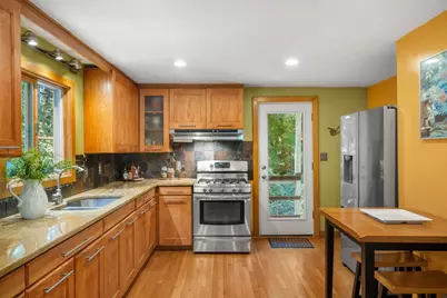 64 Lakeside Dr, Groton, MA 01450 - Photo 10