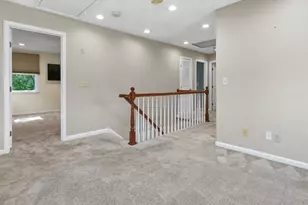 81 Wetherbee Rd, Waltham, MA 02453 - Photo 26