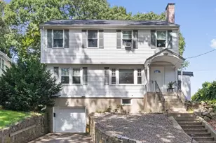 81 Wetherbee Rd, Waltham, MA 02453 - Photo 2