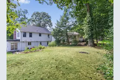 81 Wetherbee Road, Waltham, MA 02453 - Photo 32
