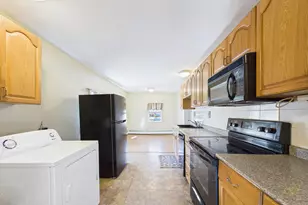 7 Bayview Ave, Fairhaven, MA 02719 - Photo 20