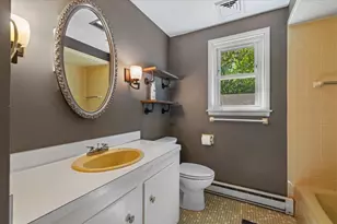 36 Barry Rd, Worcester, MA 01609 - Photo 22