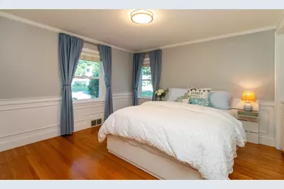 30 Colonial Avenue, Waltham, MA 02453 - Photo 20