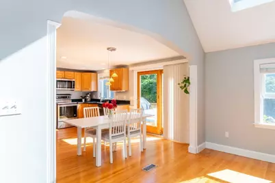 30 Colonial Avenue, Waltham, MA 02453 - Photo 10