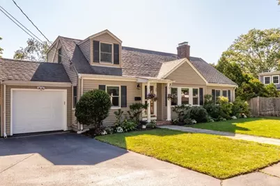 30 Colonial Avenue, Waltham, MA 02453 - Photo 1