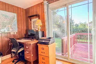 82 Smith St, Greenfield, MA 01301 - Photo 20