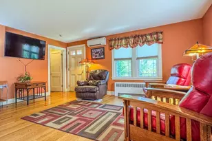 82 Smith St, Greenfield, MA 01301 - Photo 12