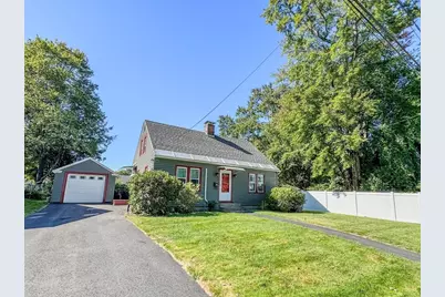 82 Smith Street, Greenfield, MA 01301 - Photo 1