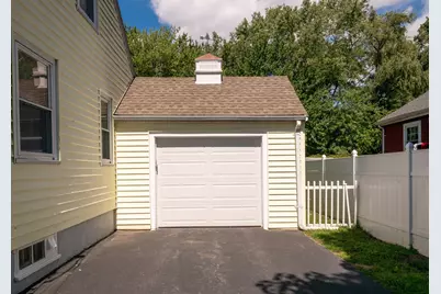 31 Eustis St., Saugus, MA 01906 - Photo 36