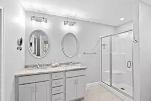 21 Blossom Dr, Plymouth, MA 02360 - Photo 4