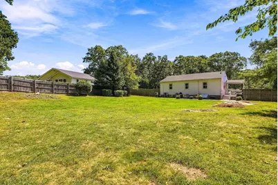 218 Myrtle St, Ashland, MA 01721 - Photo 40