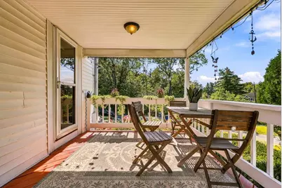 218 Myrtle St, Ashland, MA 01721 - Photo 8