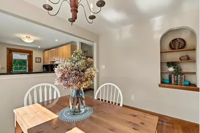 218 Myrtle St, Ashland, MA 01721 - Photo 16