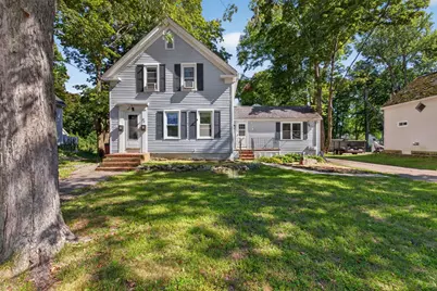 17 Pearl St, Middleborough, MA 02346 - Photo 2
