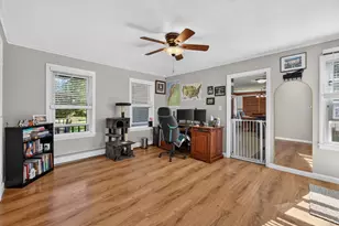 17 Pearl St, Middleborough, MA 02346 - Photo 24