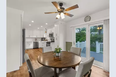 6 Buttonwood Ln, Acushnet, MA 02743 - Photo 10