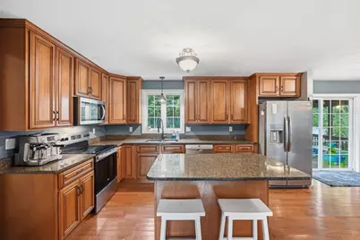 8 Erika Way, Attleboro, MA 02703 - Photo 16