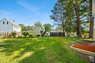 7 Maxwell St, Taunton, MA 02780 - Photo 4