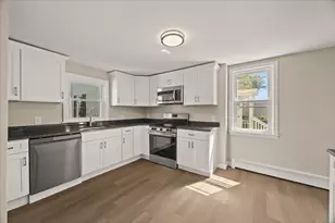 7 Maxwell St, Taunton, MA 02780 - Photo 8