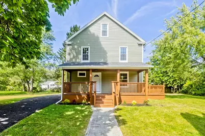 7 Lawndale Street, Easthampton, MA 01027 - Photo 2