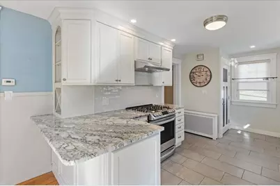 2 Houston Avenue, Methuen, MA 01844 - Photo 8