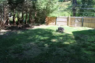 390 Worcester Rd, Barre, MA 01005 - Photo 10