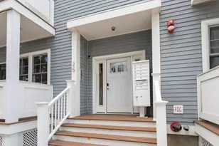 25 Mercer St, Boston, MA 02127 - Photo 2