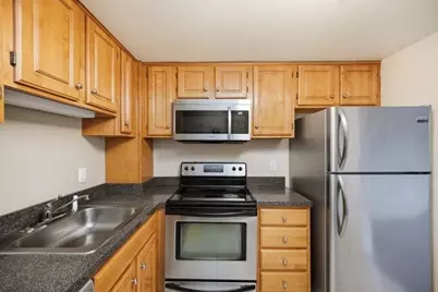 175 Quincy Shore Dr #B61, Quincy, MA 02171 - Photo 8