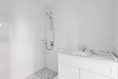 199 Havre St #6, Boston, MA 02128 - Photo 8